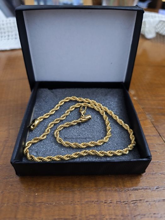 Fio Rope Dourado + Anel ½ Livra + Óculos (Promoções)