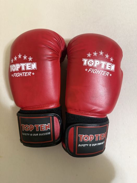 Перчатки для кикбоксинга topten fighter