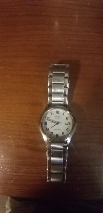 Relógio  casio com calendário vintage 1980