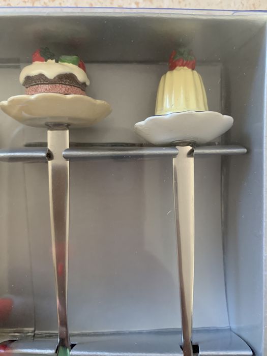 Serviço de pasteleira427808157410283522