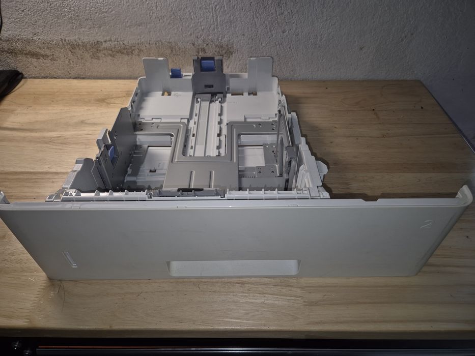 SZUFLADA  RU7-8304 HP LJ M501 M506 M527