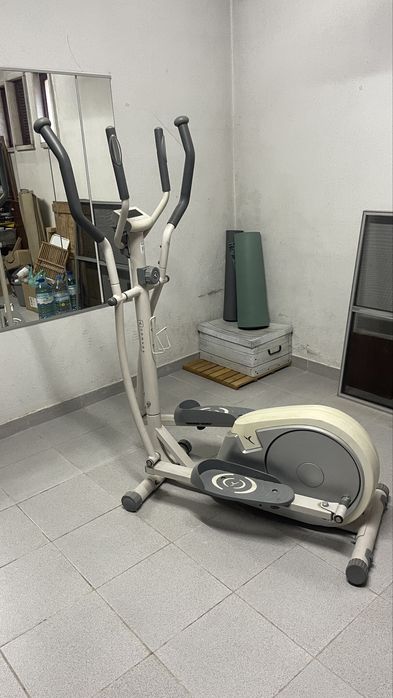 Bicicleta Elíptica Domyos FC 100 – Como Nova
