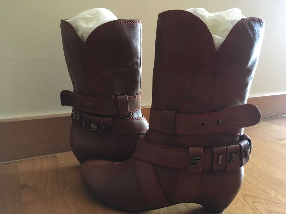 MISS SIXTY -Tamanho 36 em Pele
-Novas com etiquetas