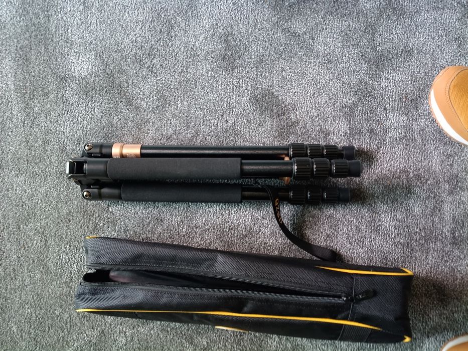 Tripod para máquina fotográfica