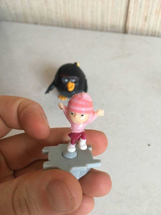 Фігурки Angry Birds та Despicable Me (Комплектом)