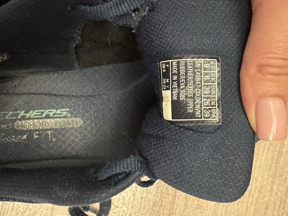 Кроссовки skechers