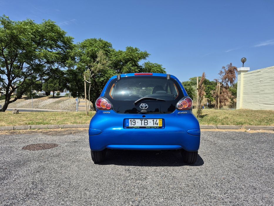 TOYOTA AYGO 1.0 - 142.000kms