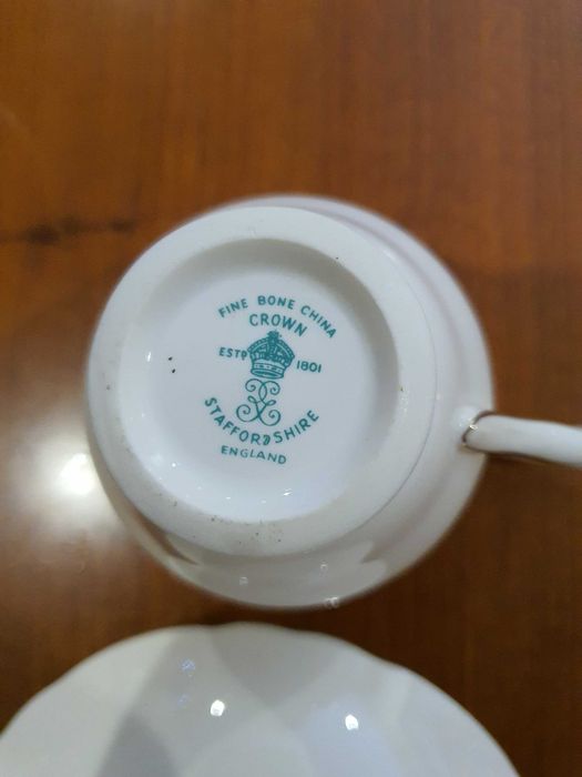Chávena de chá – Crown Stafforshire