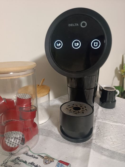 Máquina de café delta Q
