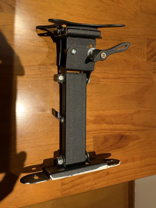 Suporte de TV muito bom