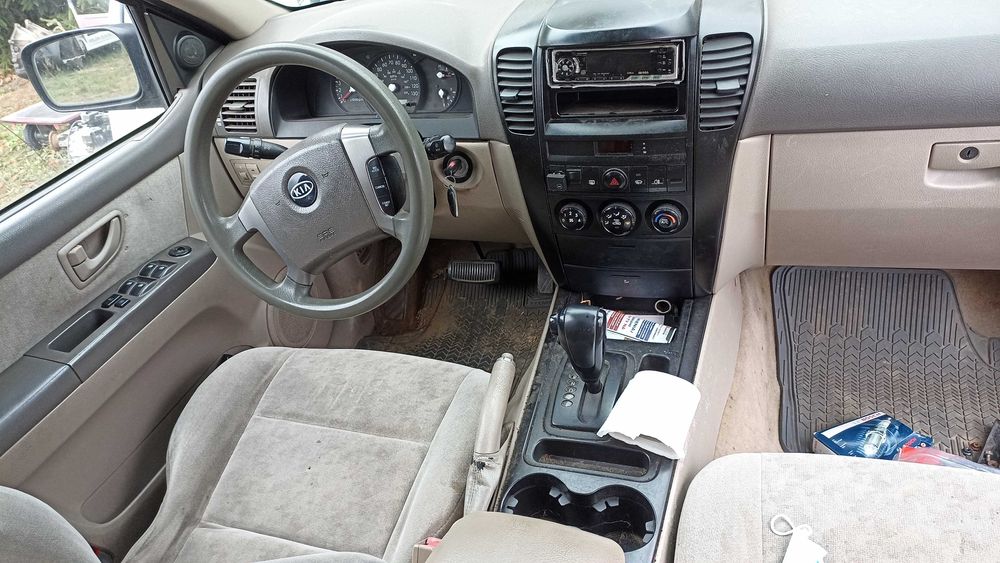 KIA SORENTO 3.5 V6 na części lampa maska zderzak drzwi rama błotnik 3N