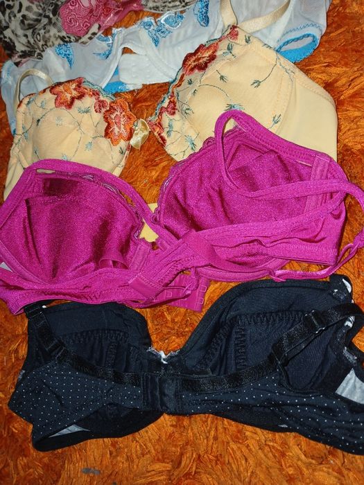 Gina Benotti,H&M zestaw 6 biustonoszy mlodziezowych/damskich A70do80