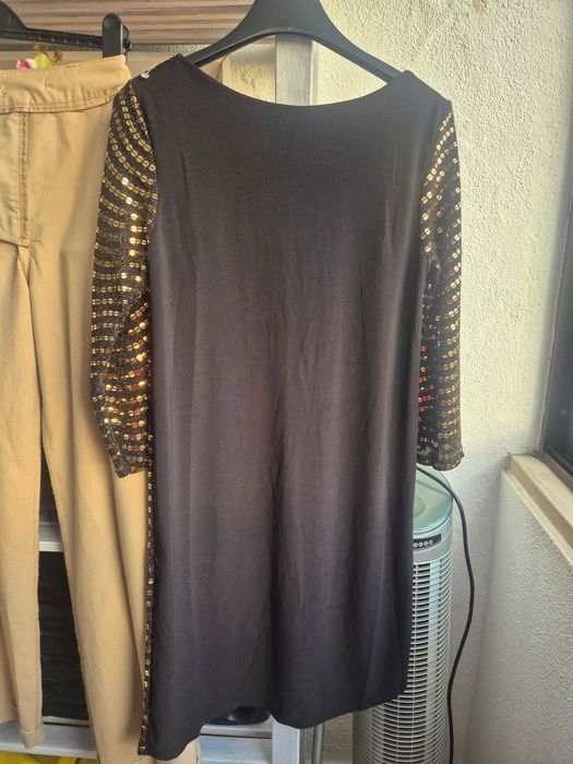 Vestido H&M lantejoulas dourado