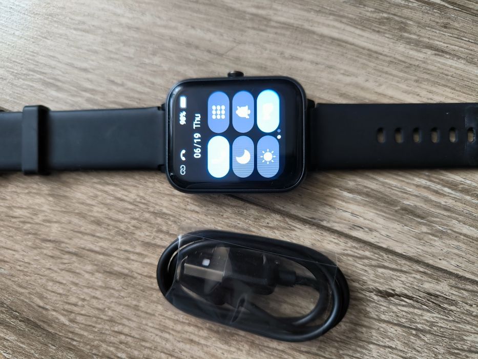 Смарт годинник жіночий