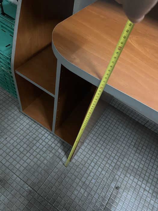 Secretaria de madeira