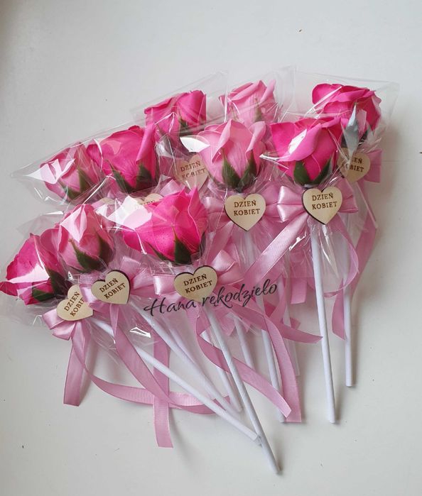 Róże mydlane na Dzień Kobiet