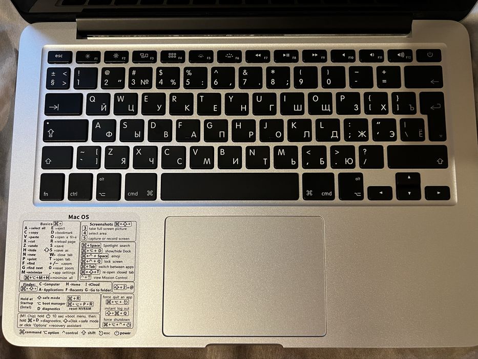 MacBook pro 13 8/256gb i5 a1502 100%акб
