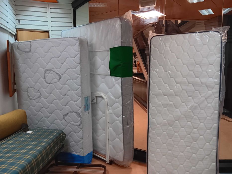 Colchões Casal Ortopédicos, NOVOS