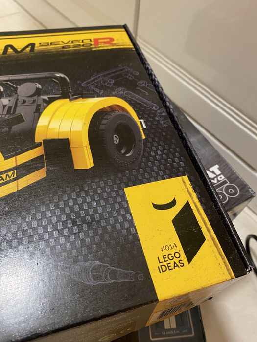 Lego 21307 . Caterham425651578707660802