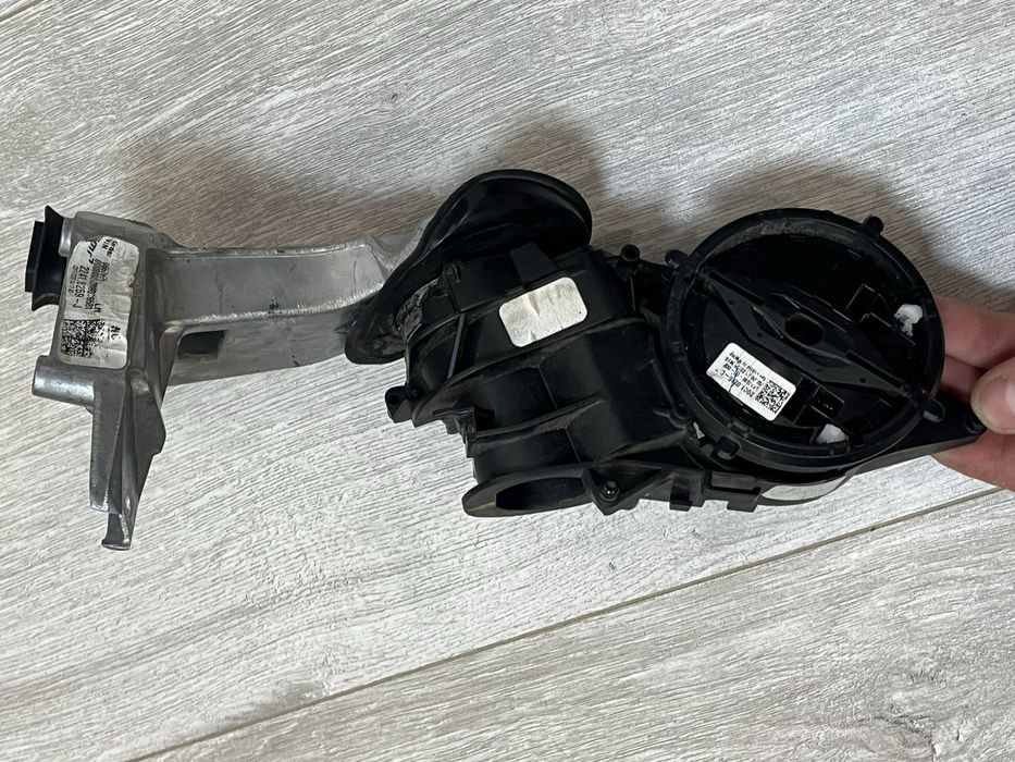 Запчастини до дзеркал та ремонт дзеркал BMW G20,G30 F10,F30,F15,F16