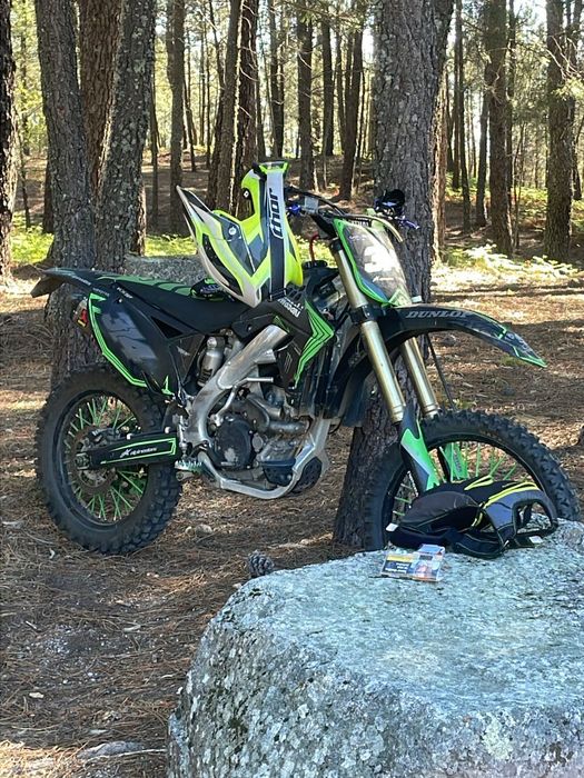 Kawasaki kx250f matrículada