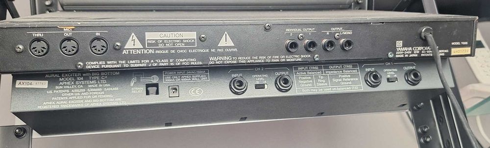 Multi Efeitos vintage - Yamaha EMP700