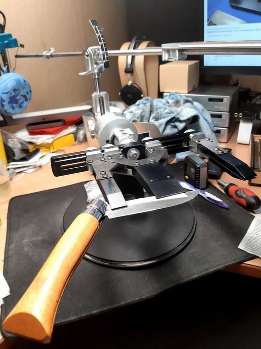 Ручная заточка ножей – кухонных, складных, охотничьих.