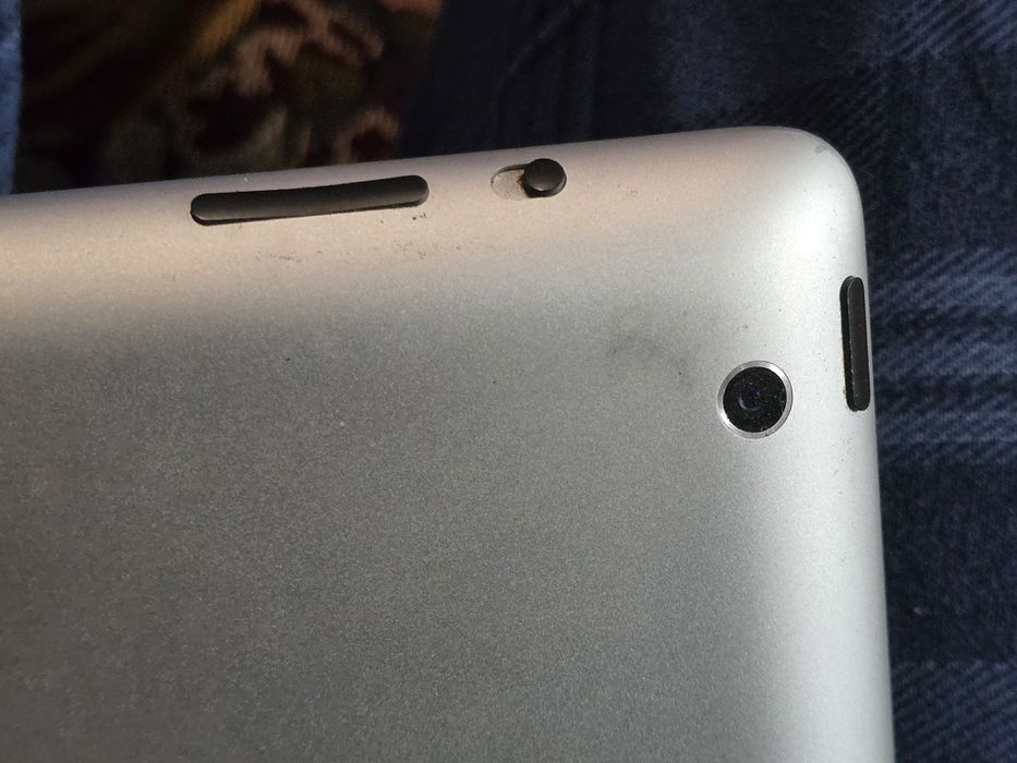 iPad 3 a1416 рабочий но пароль не помню