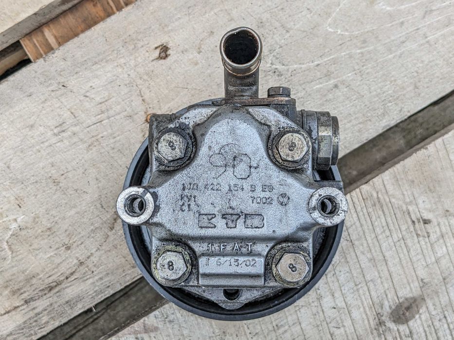 Насос ГУР VW Bora Caddy 2 3 Golf 3 4 Lupo Passat B3 B4 Polo Vento