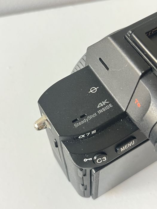Câmera Sony A7iii mirrorless full-frame