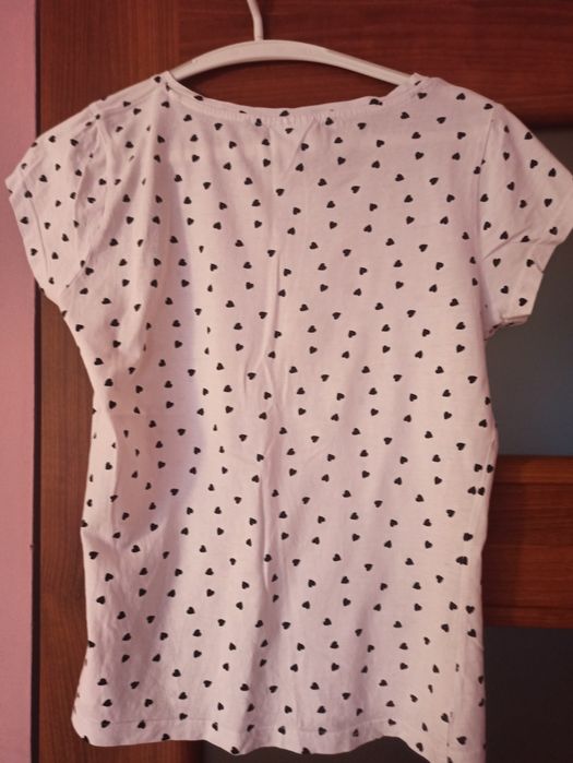 Biała bluzka t-shirt czarne serduszka, rozmiar M