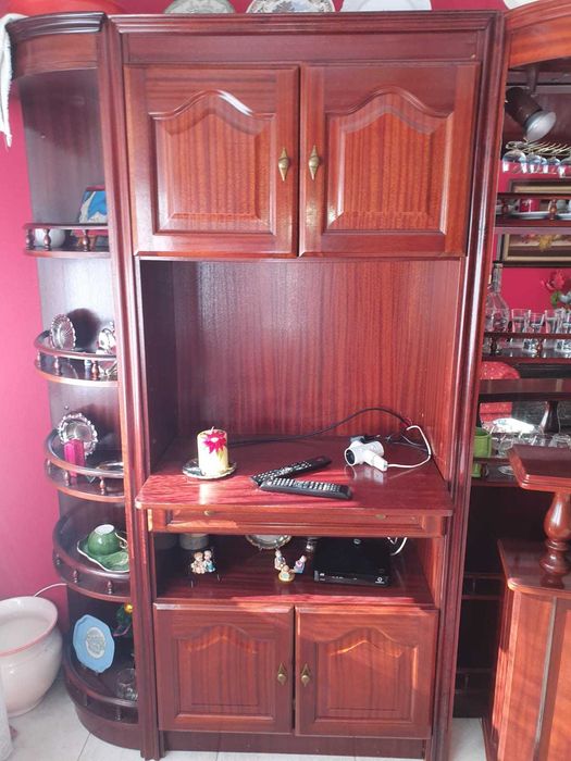 Movel de Sala + mesa e cadeiras