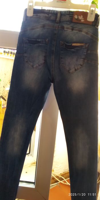 Джинсы AMN  р. 25
