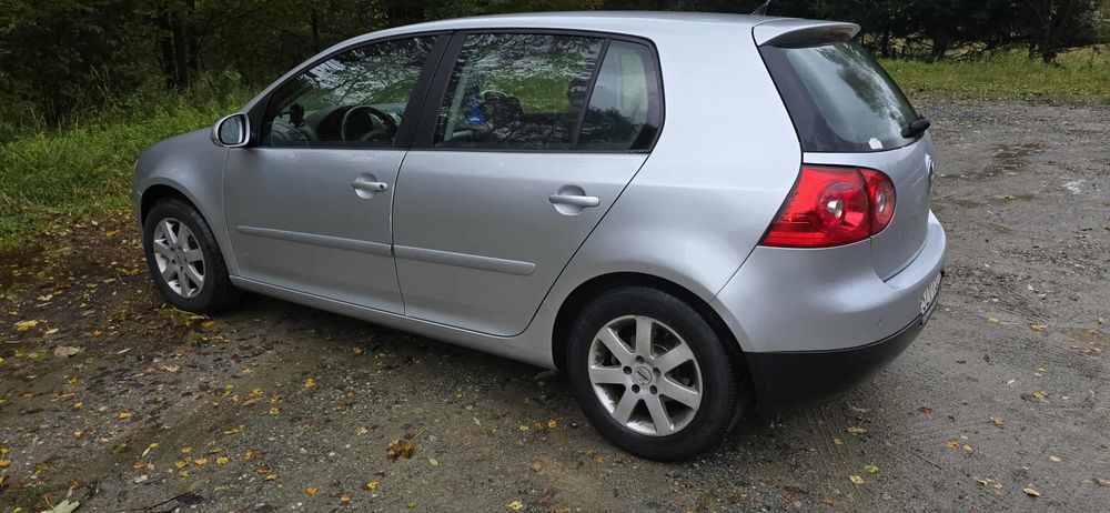 Volkswagen Golf V 1.9 TDI