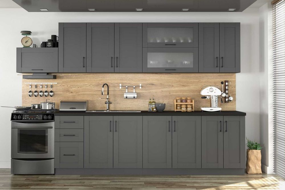 Фабрична якісна кухня, в наявності у всіх розмірах.