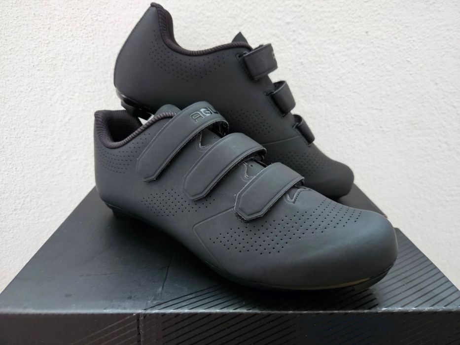 Sapatos AGU / Btwin / Mavic / Northwave / Spiuk / Shimano n°43 (Novos)