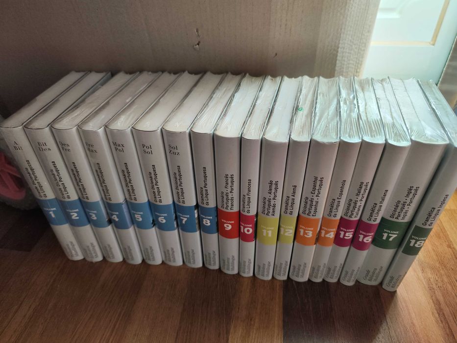 Grande Enciclopédia Biblioteca Multilingue