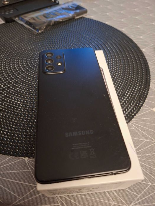 Samsung Galaxy A52s 5G + 2 casy