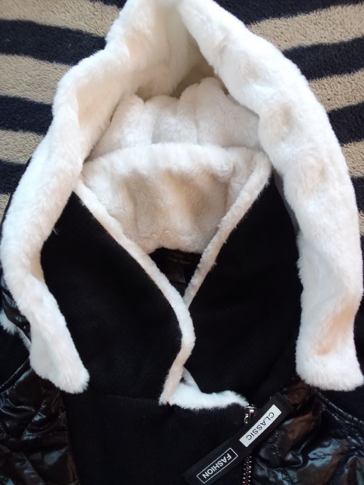 Новая зимняя женская курточка