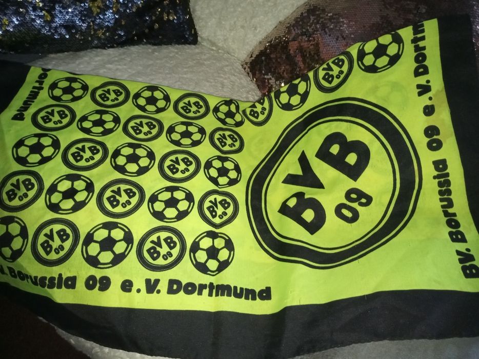 Apaszka chusta Borussia Dortmund BVB 09