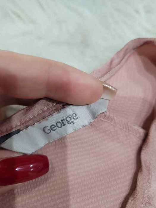Bluzka wiązana pudrowy rozmiar George