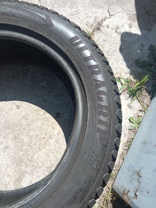 R16. 205/55. Goodyear Arctic Ace. Шип. Зима. 1шт