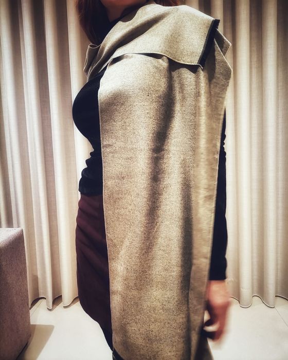 Echarpe sem uso minimalista