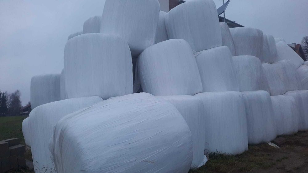 Sianokiszonka baloty