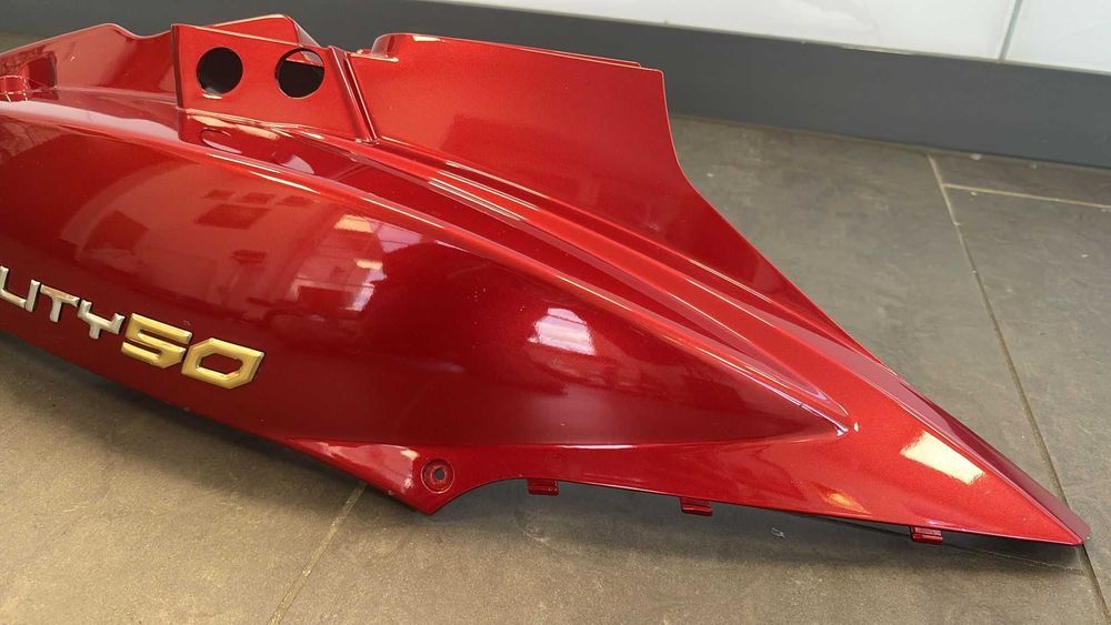 Owiewka Osłona Prawa Boczek Kymco Agility 50 [835]