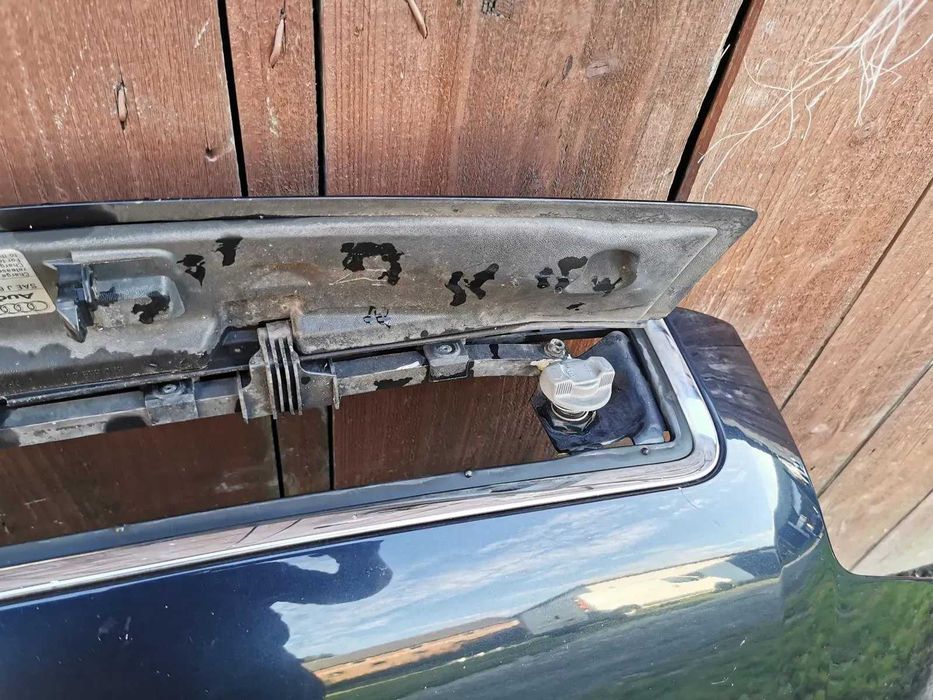 AUDI A2 maska pokrywa silnika wysyłka