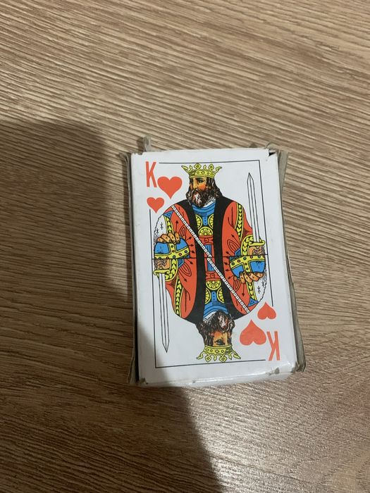 Карти, гральні карти