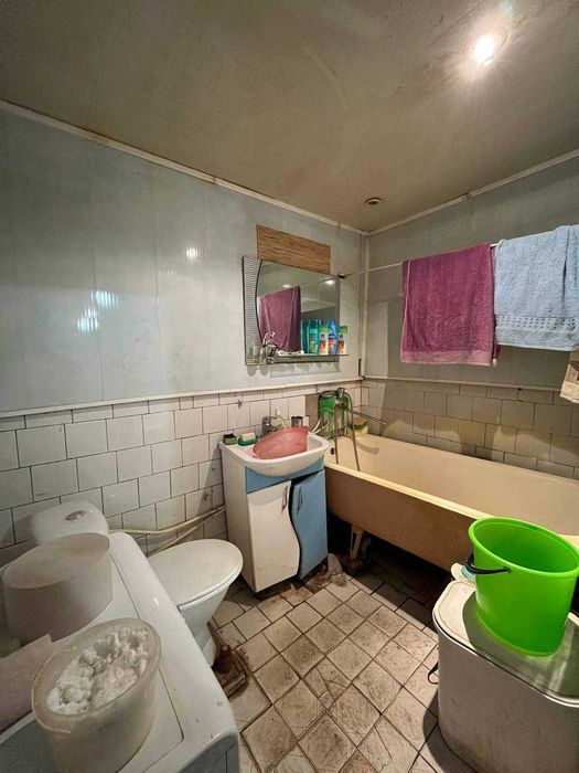 Обмін/ Продаж будинку з гаражем Площа Визволення