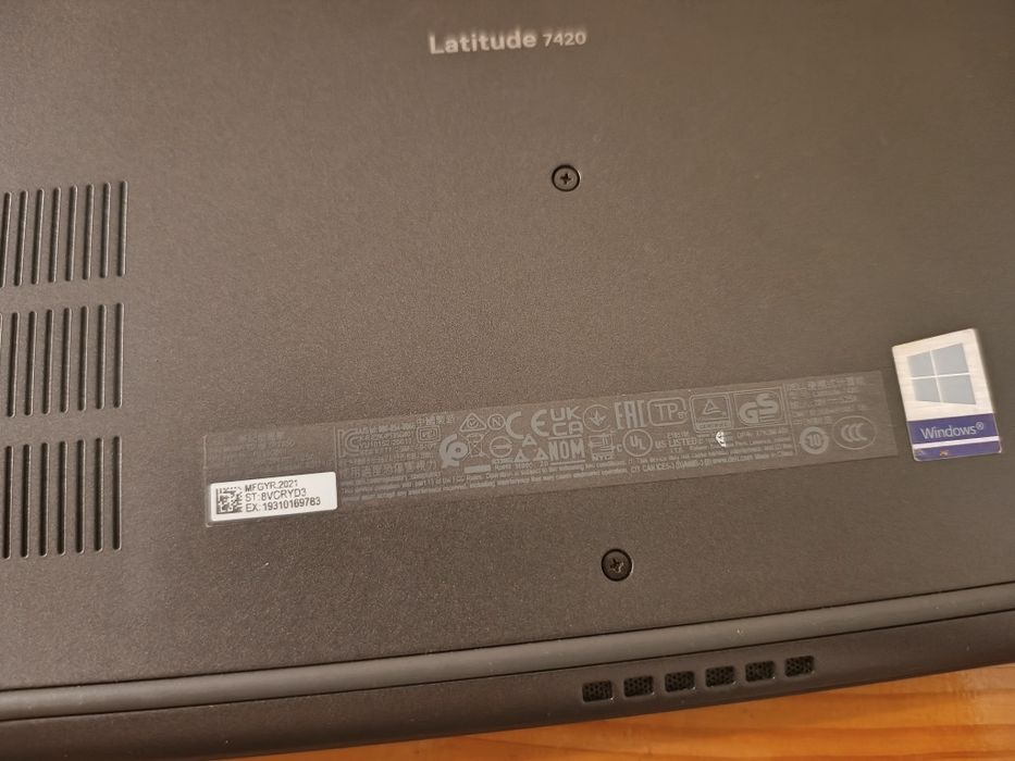 Dell 7420 i5 11gen 16/256