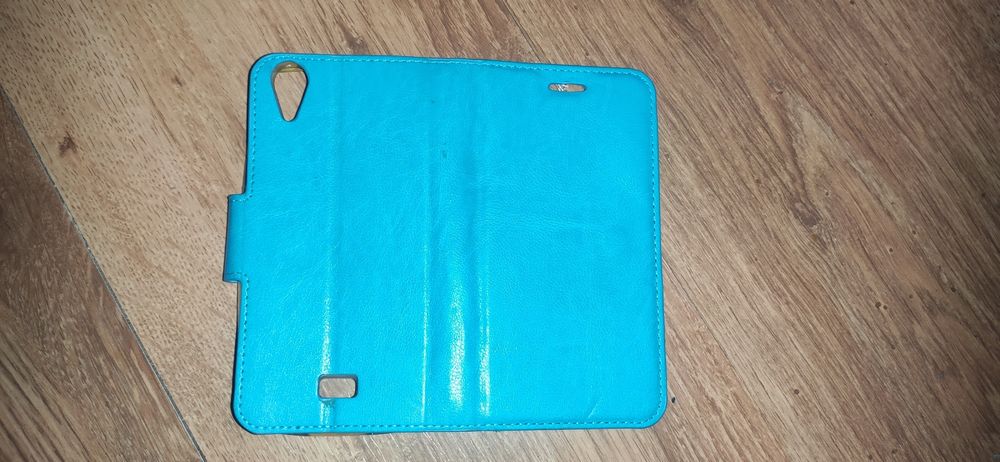 Etui do Sony Xperia lub HTC DESIRE